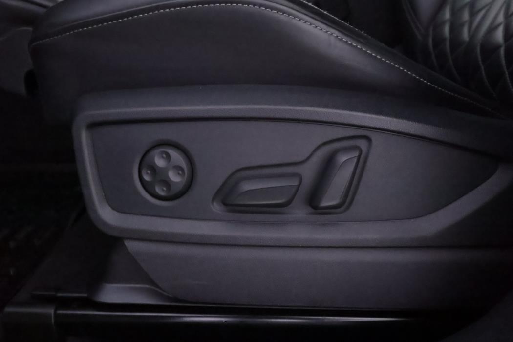 AUDI Q5 2020