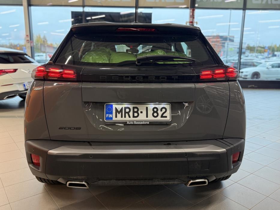 PEUGEOT 2008 2025