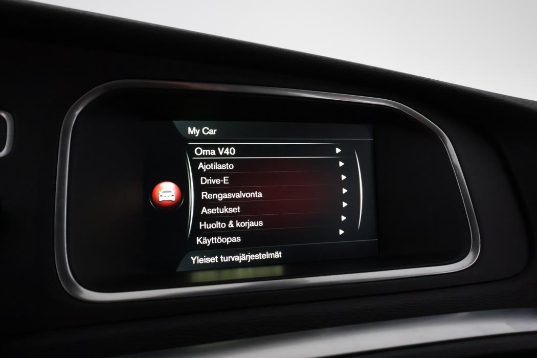 VOLVO V40 Cross Country 2016