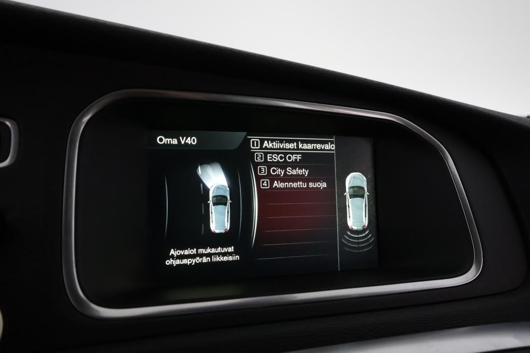 VOLVO V40 Cross Country 2016