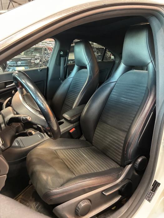 MERCEDES-BENZ CLA 2014