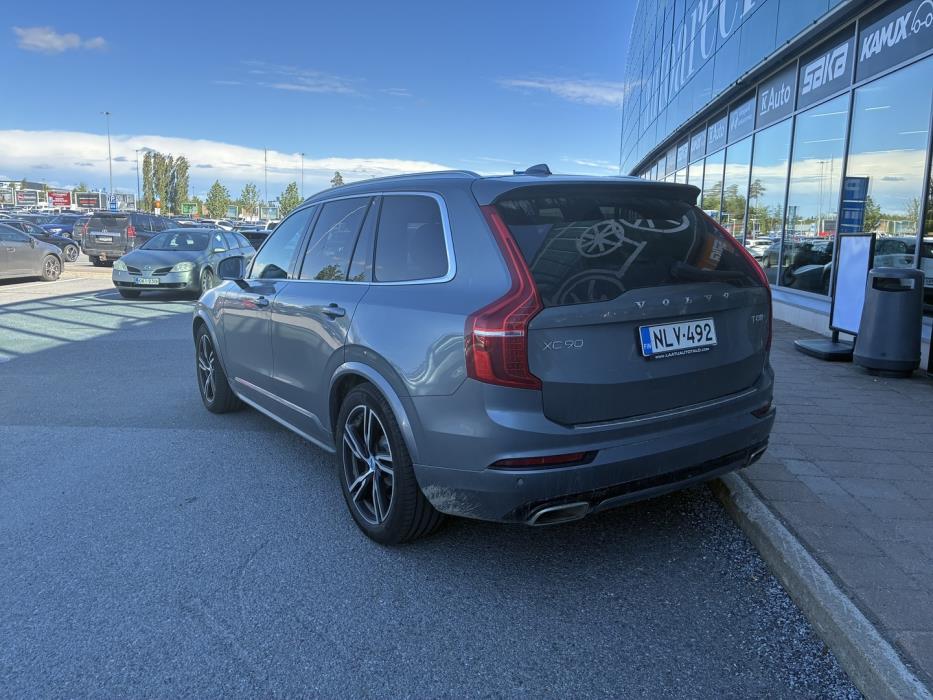 VOLVO XC90 2019