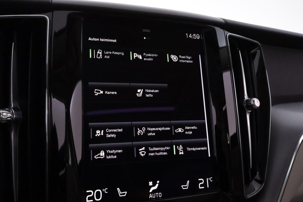 VOLVO XC60 2021