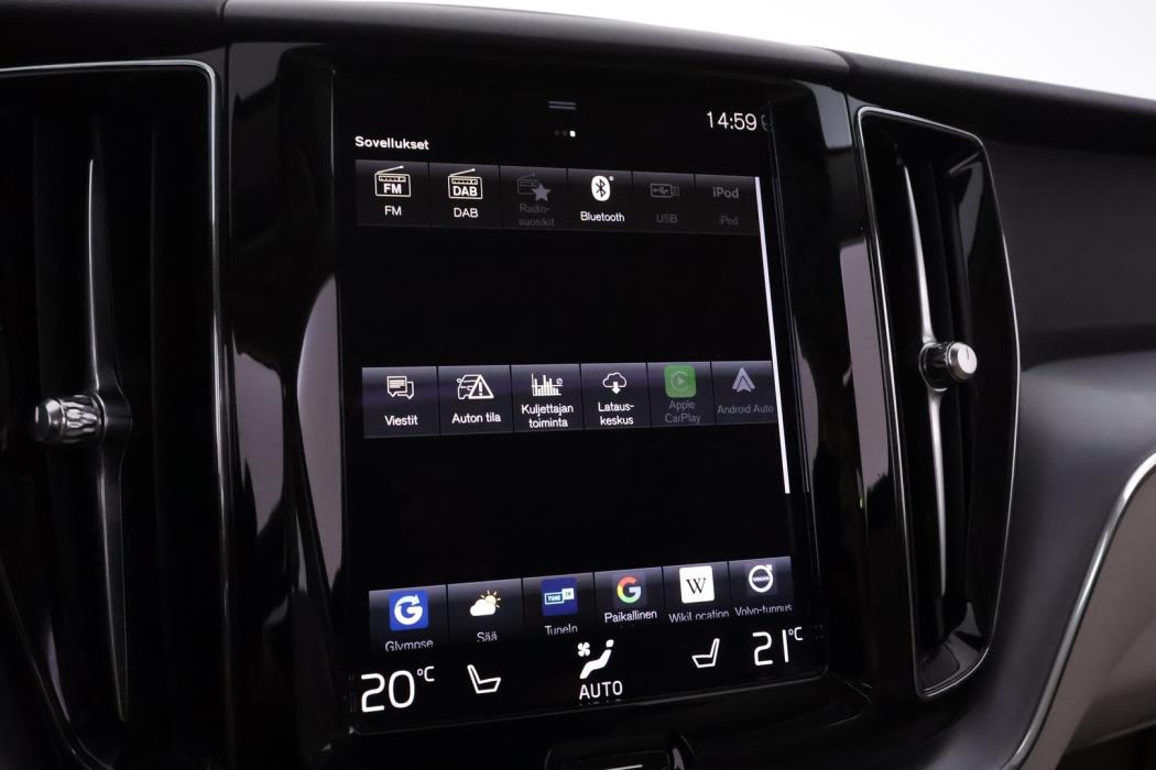 VOLVO XC60 2021
