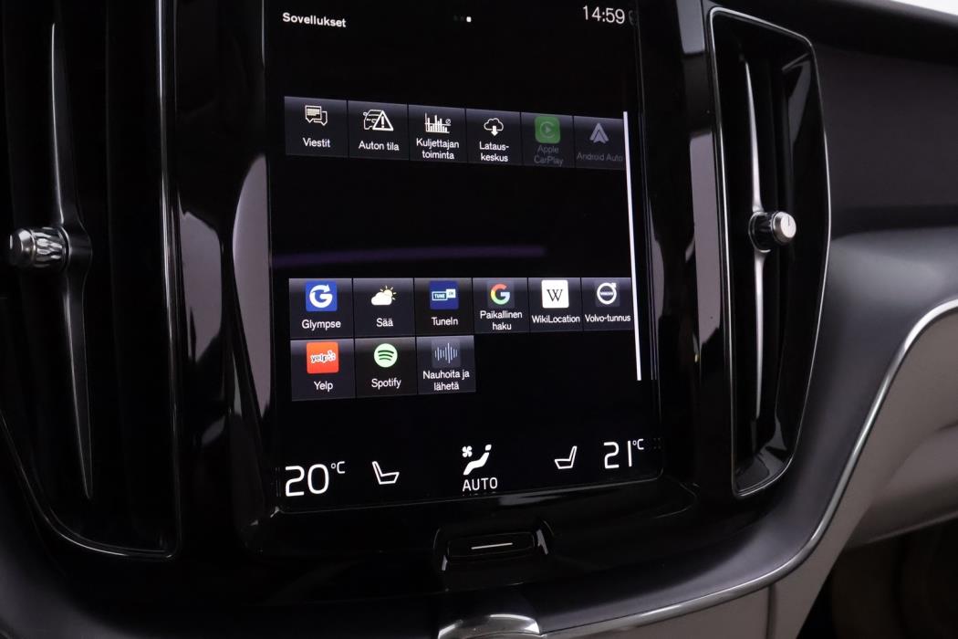 VOLVO XC60 2021
