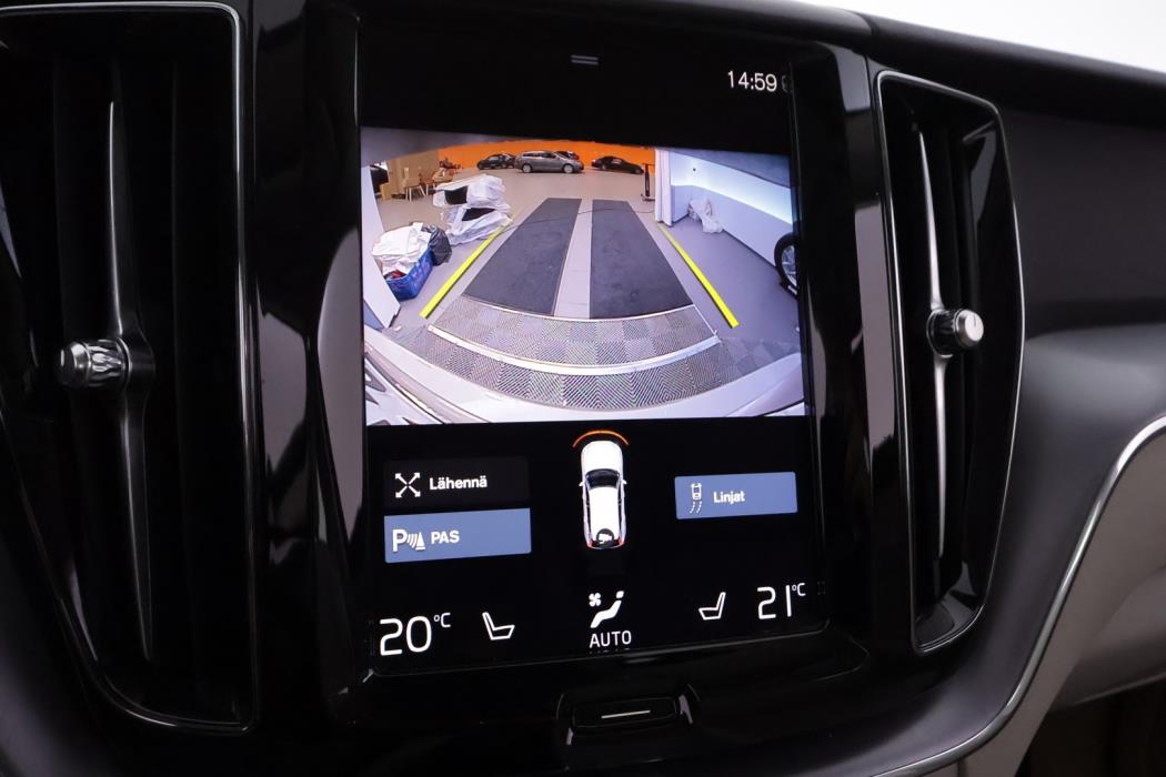 VOLVO XC60 2021