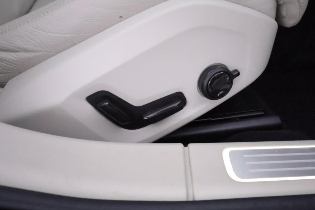 VOLVO V90 Cross Country 2022