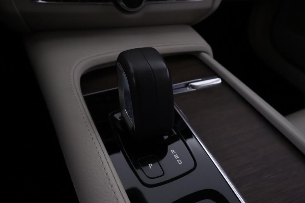 VOLVO V90 Cross Country 2022