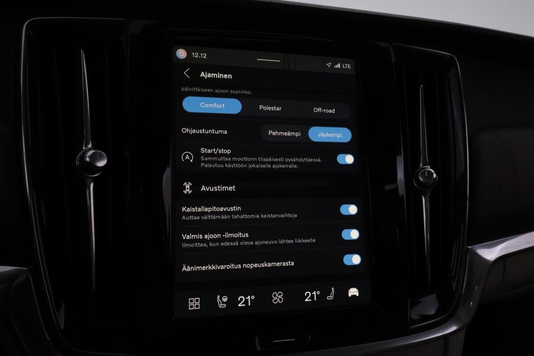 VOLVO V90 Cross Country 2022