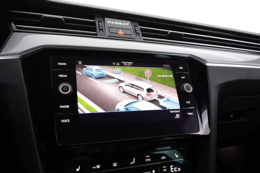 VOLKSWAGEN Passat 2021