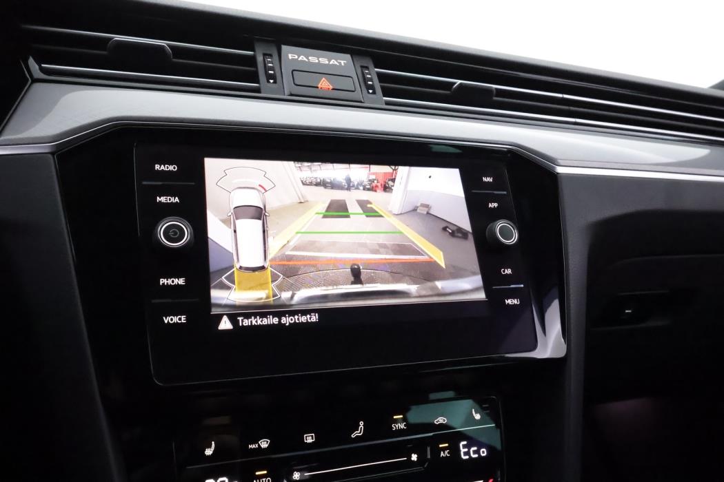 VOLKSWAGEN Passat 2021