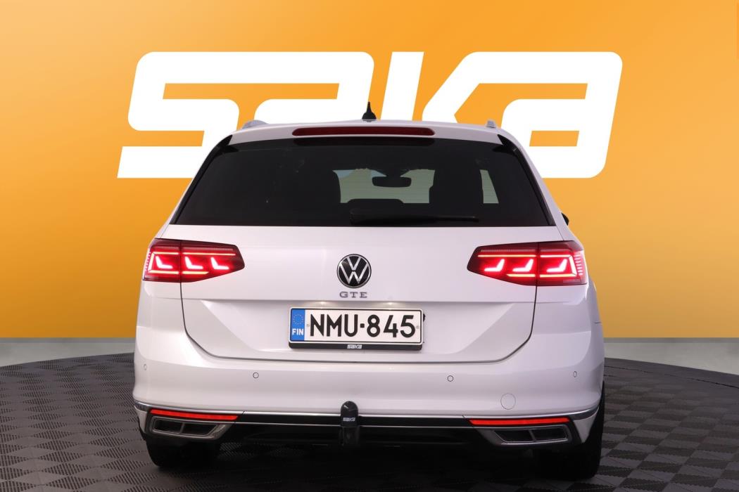 VOLKSWAGEN Passat 2021