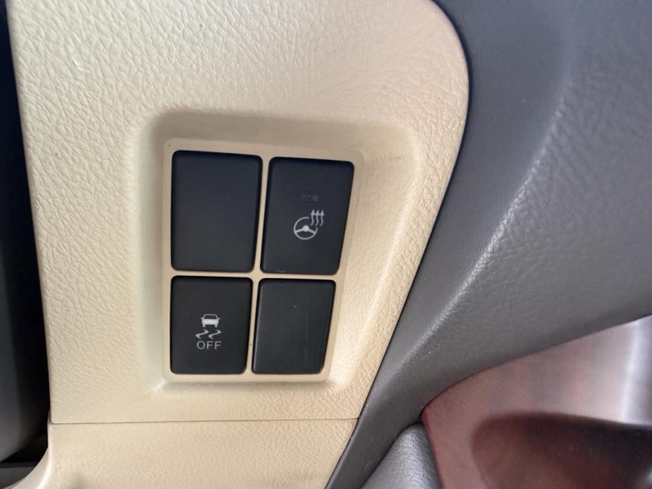 TOYOTA LAND CRUISER 2014