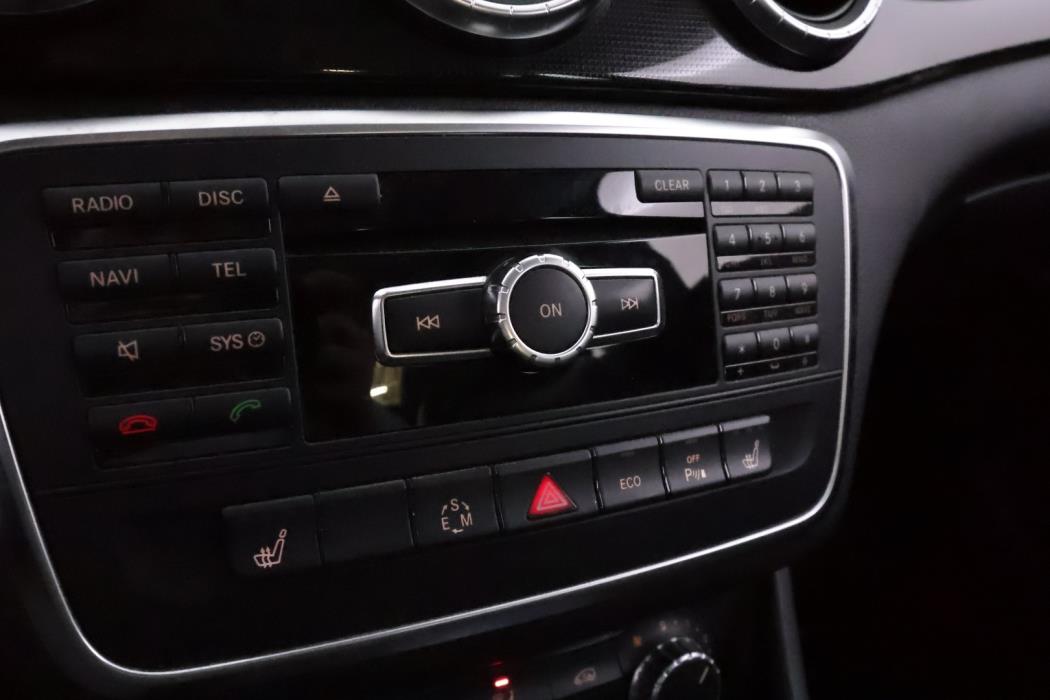 MERCEDES-BENZ CLA 2014