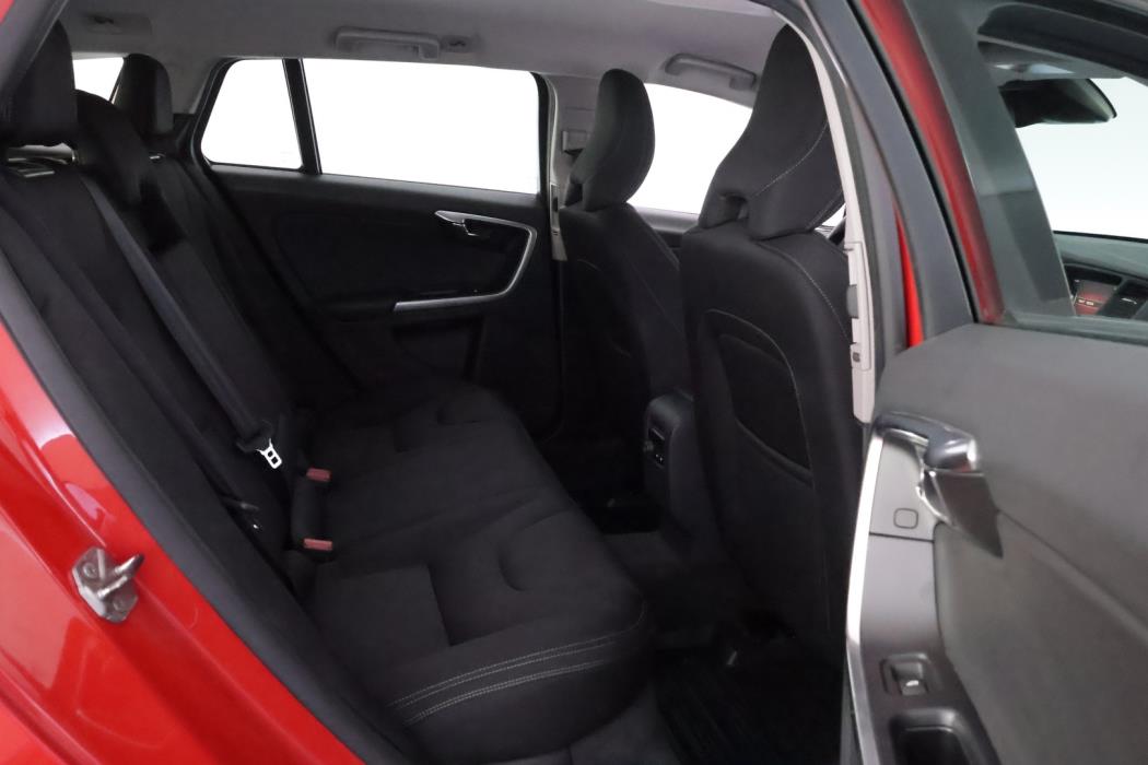 VOLVO V60 Cross Country 2017