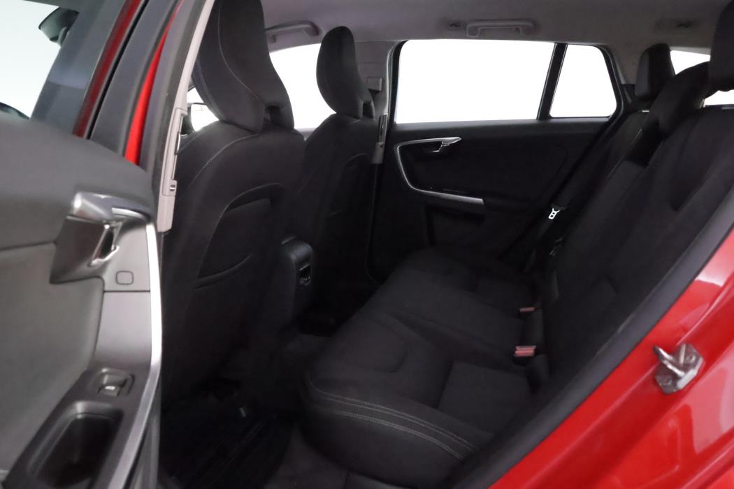 VOLVO V60 Cross Country 2017