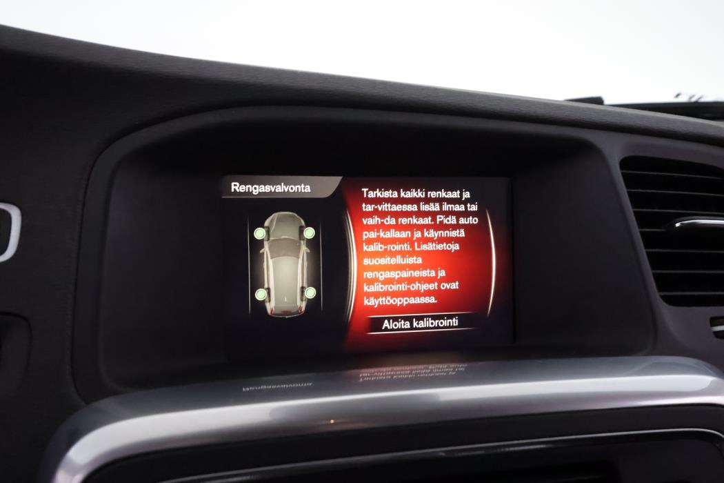 VOLVO V60 Cross Country 2017