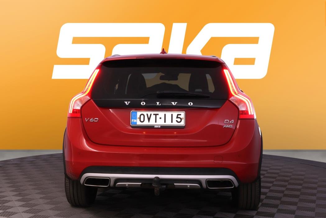 VOLVO V60 Cross Country 2017