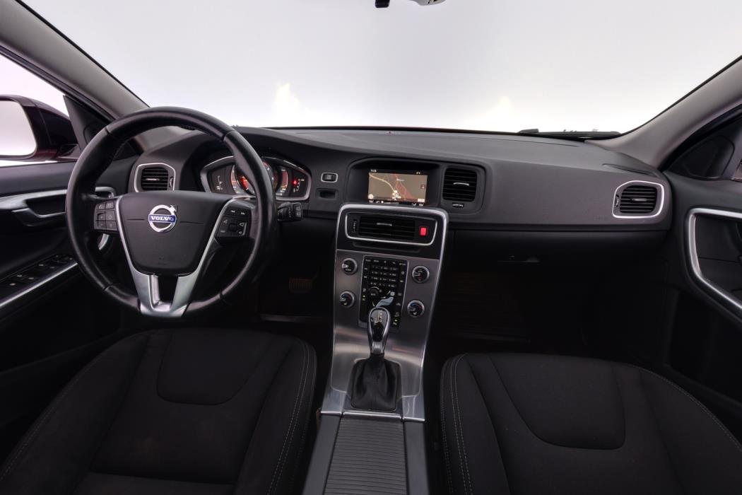 VOLVO V60 Cross Country 2017