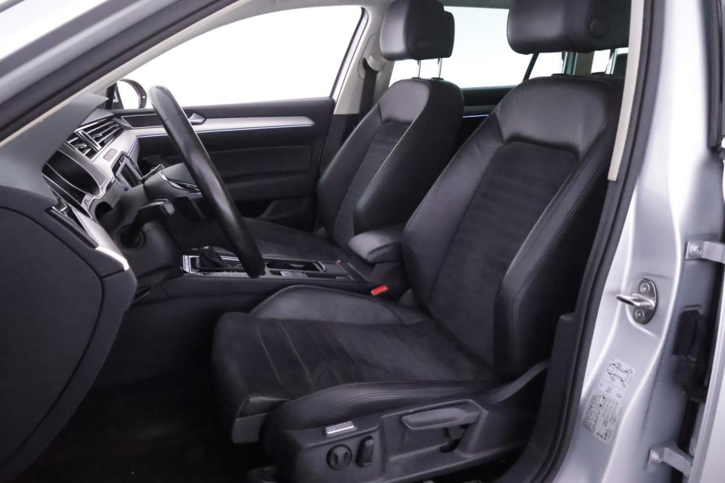 VOLKSWAGEN Passat 2017