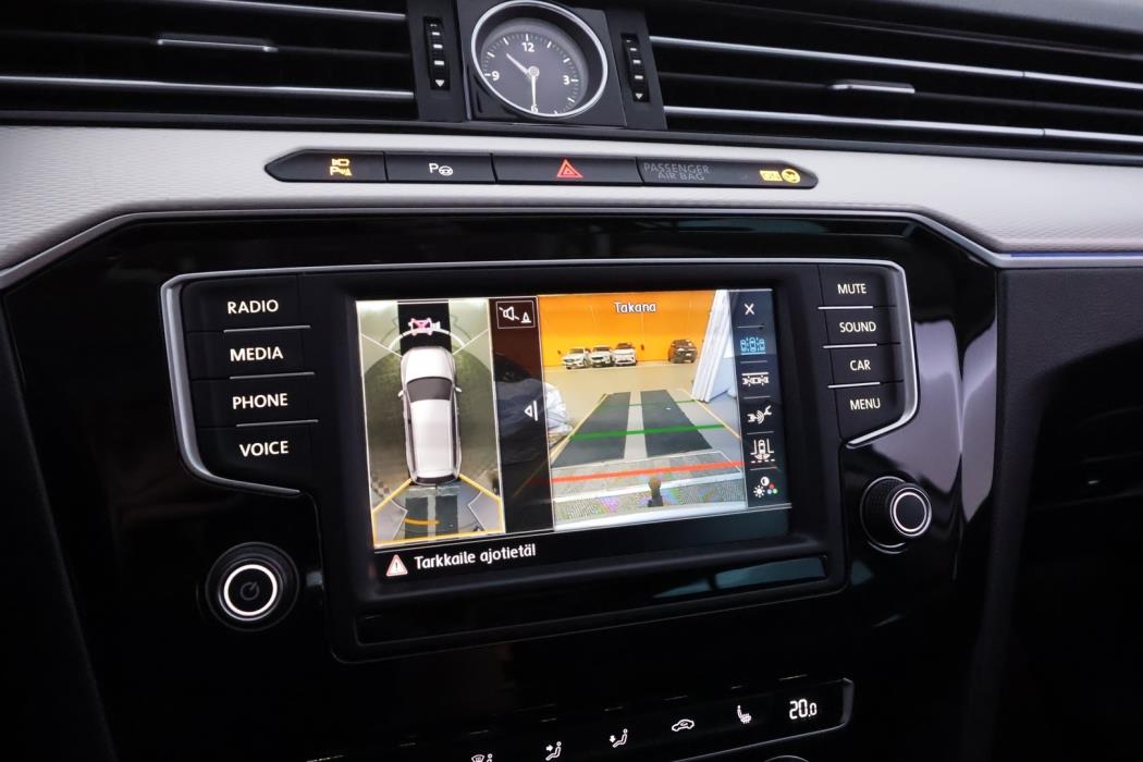 VOLKSWAGEN Passat 2017