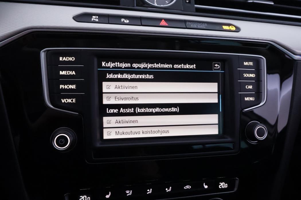 VOLKSWAGEN Passat 2017