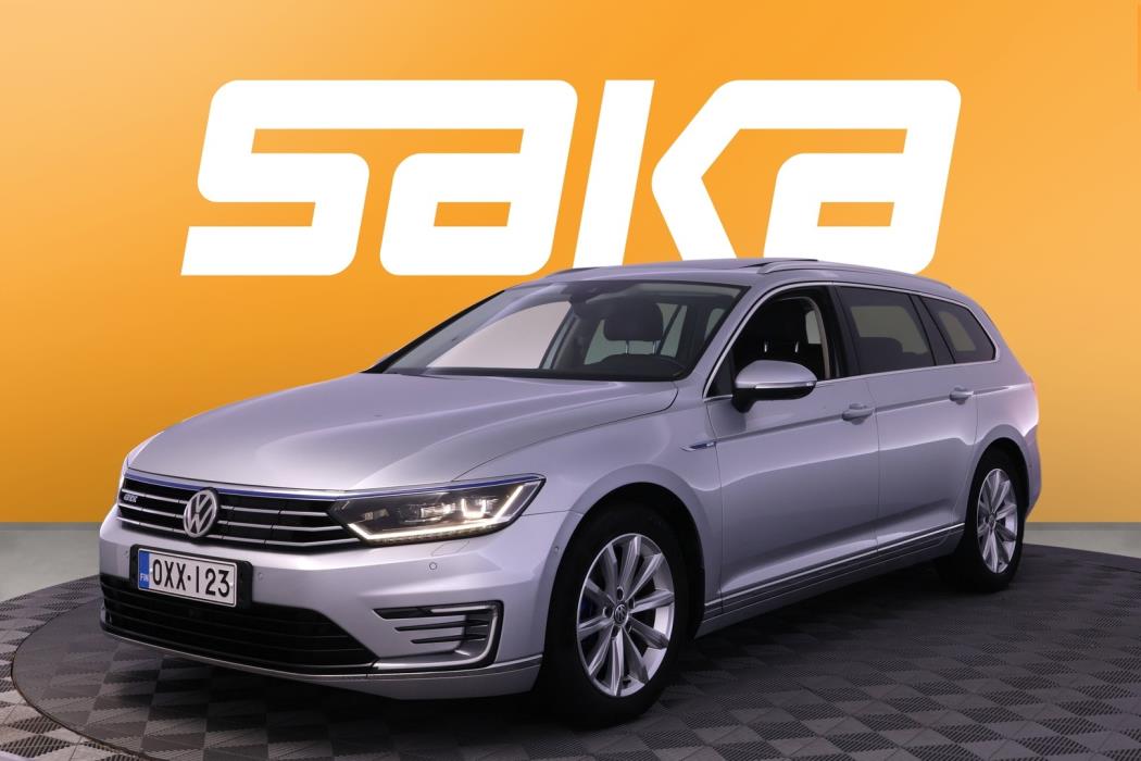 VOLKSWAGEN Passat 2017