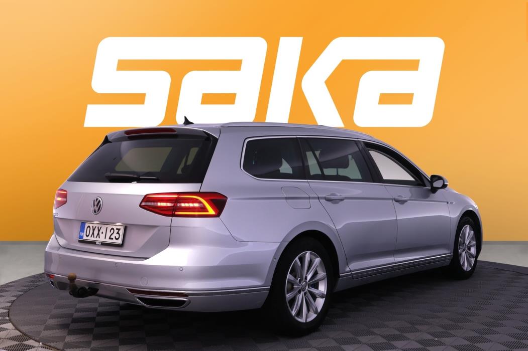 VOLKSWAGEN Passat 2017