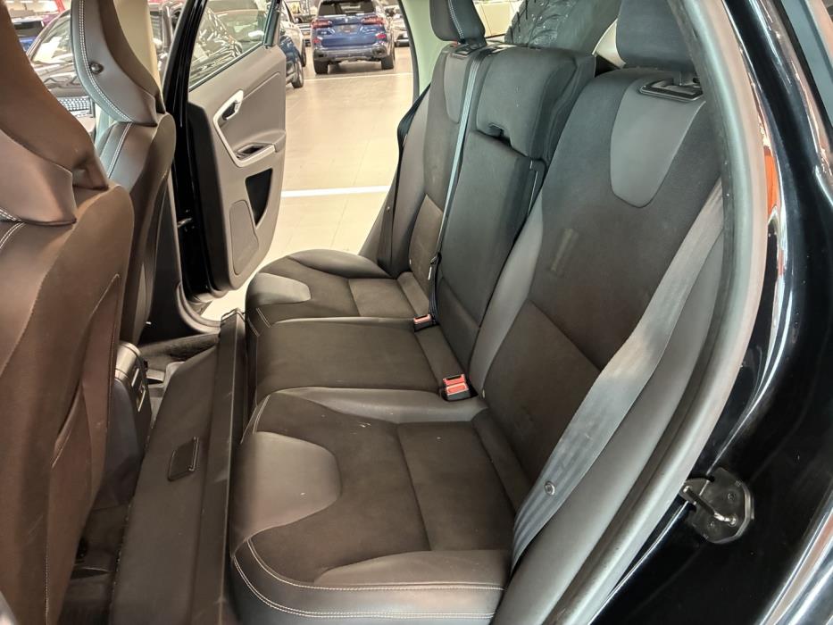 VOLVO XC60 2011