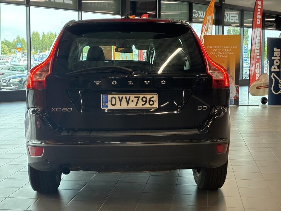 VOLVO XC60 2011
