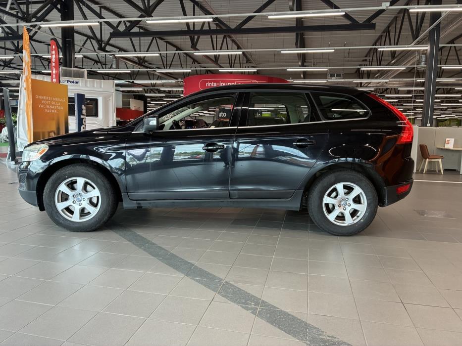 VOLVO XC60 2011