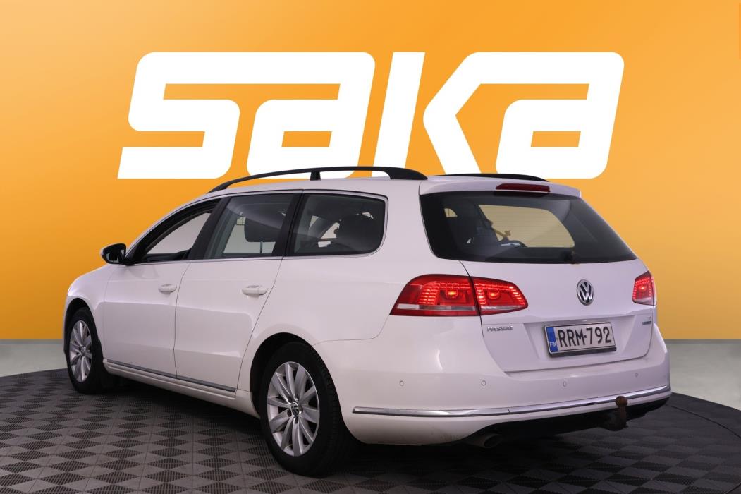 VOLKSWAGEN Passat 2014