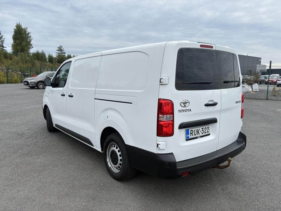 TOYOTA Proace 2020