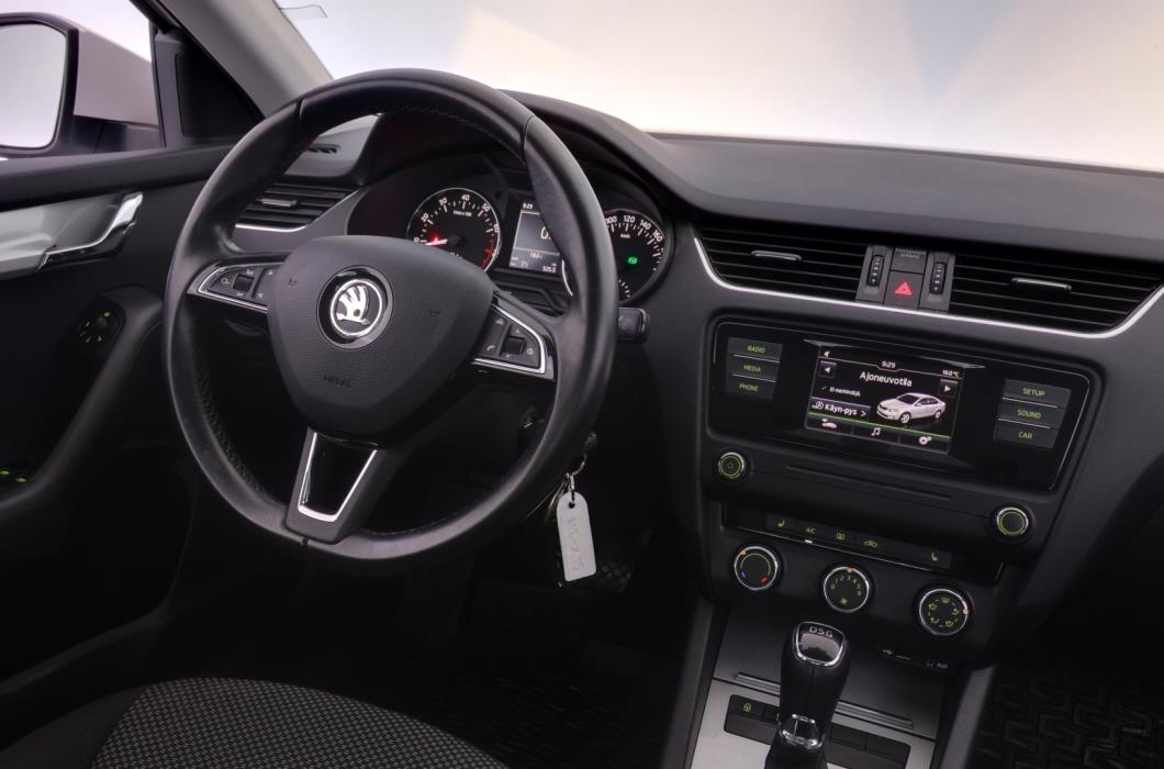 SKODA Octavia 2016