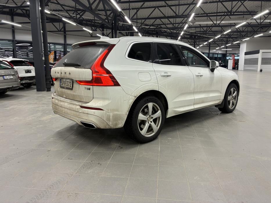 VOLVO XC60 2020