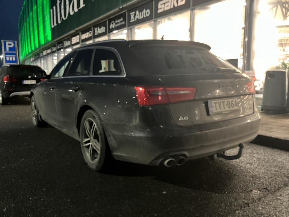 AUDI A6 2012