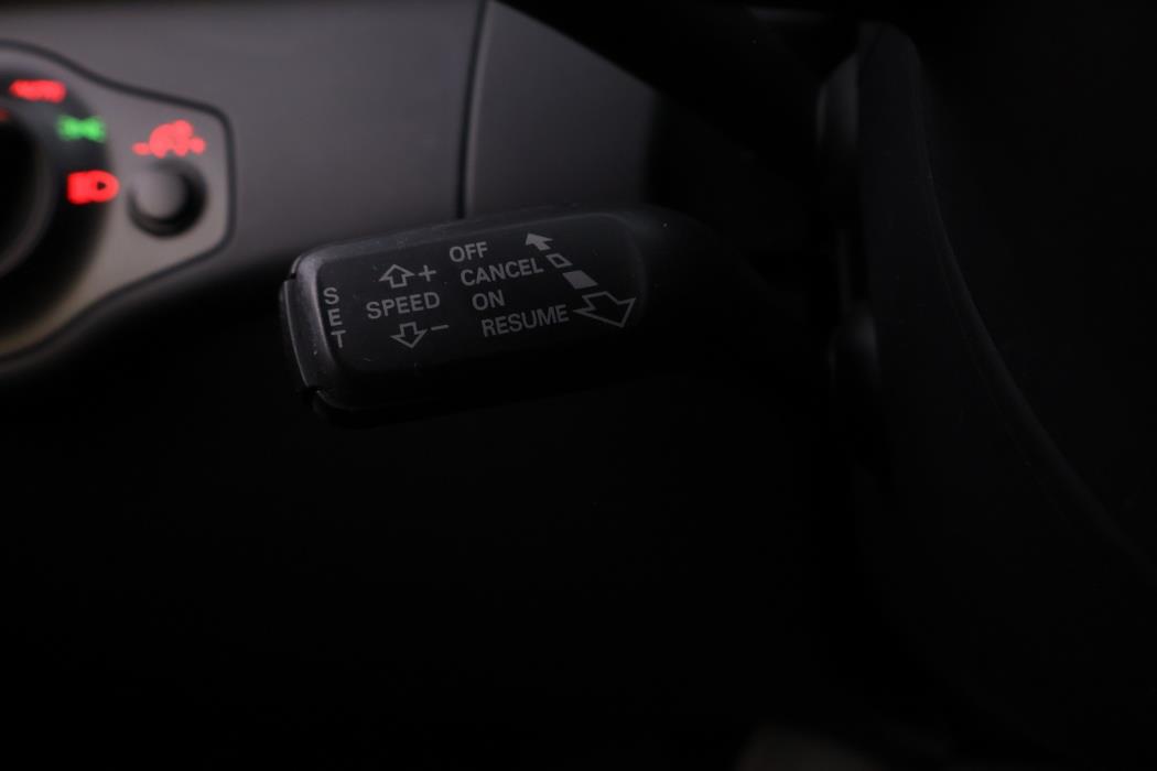 AUDI A4 2012