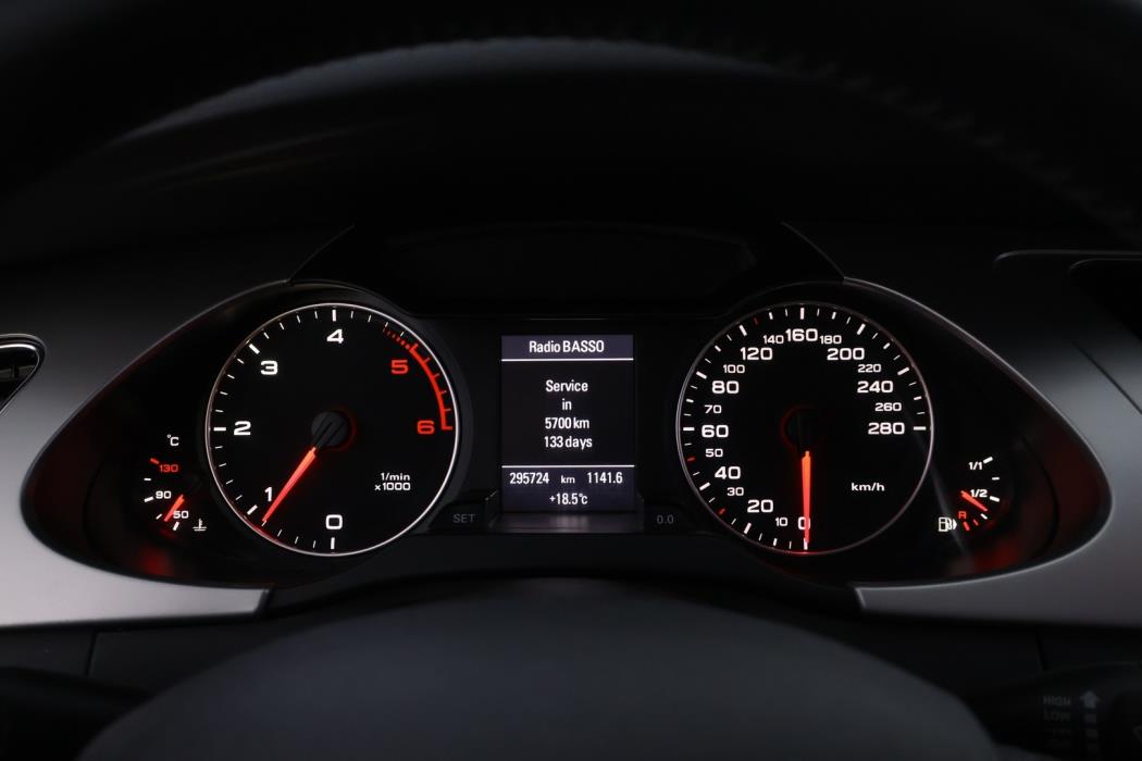 AUDI A4 2012