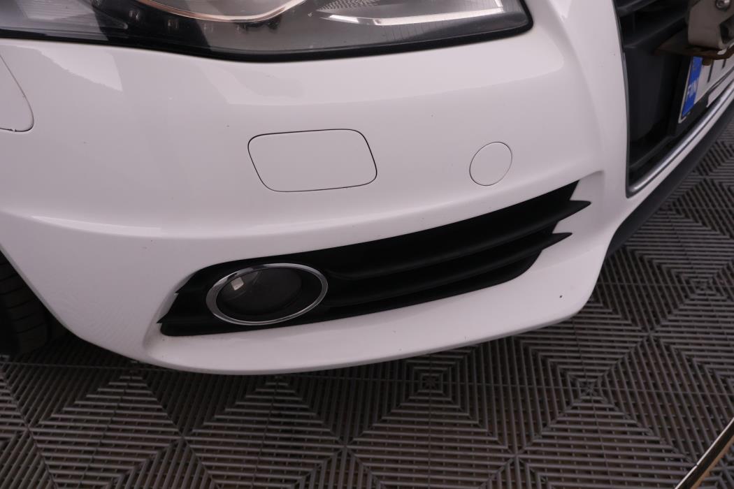 AUDI A4 2012