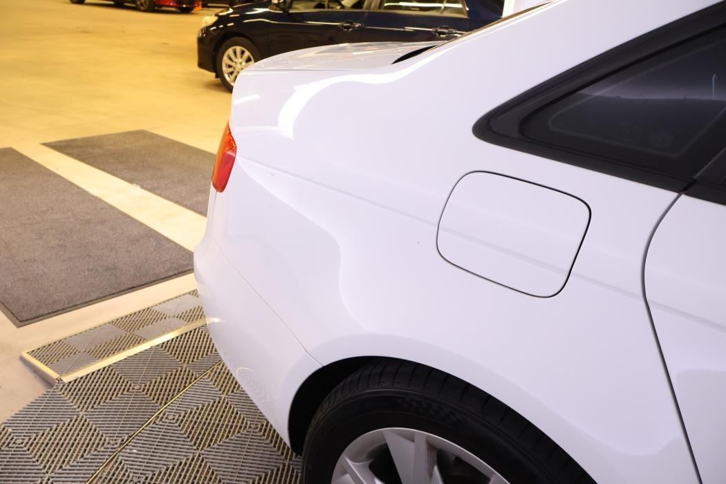 AUDI A4 2012