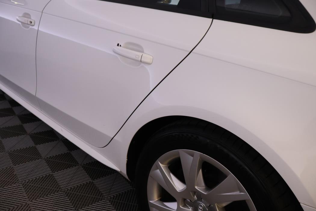 AUDI A4 2012