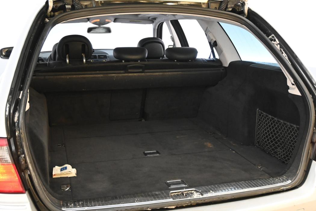 MERCEDES-BENZ E 2007