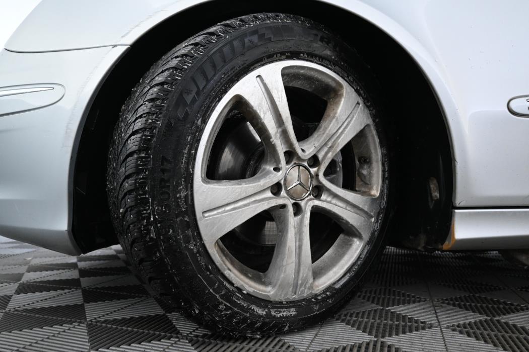 MERCEDES-BENZ E 2007