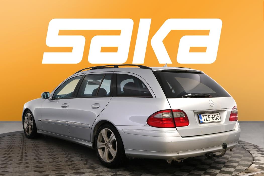 MERCEDES-BENZ E 2007