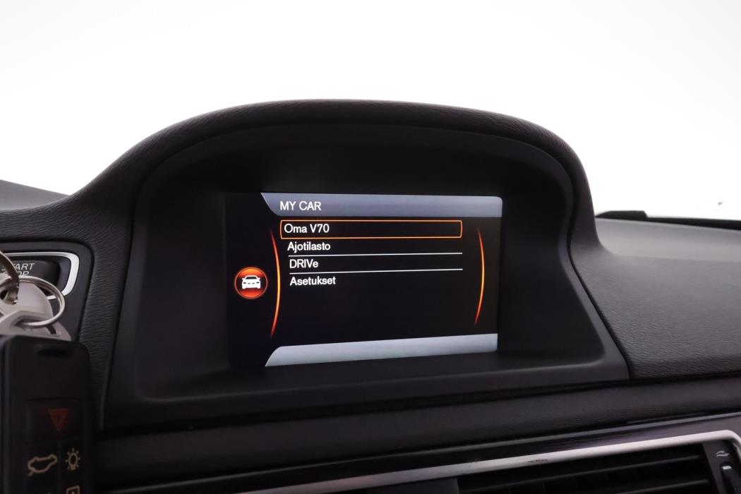 VOLVO V70 2014