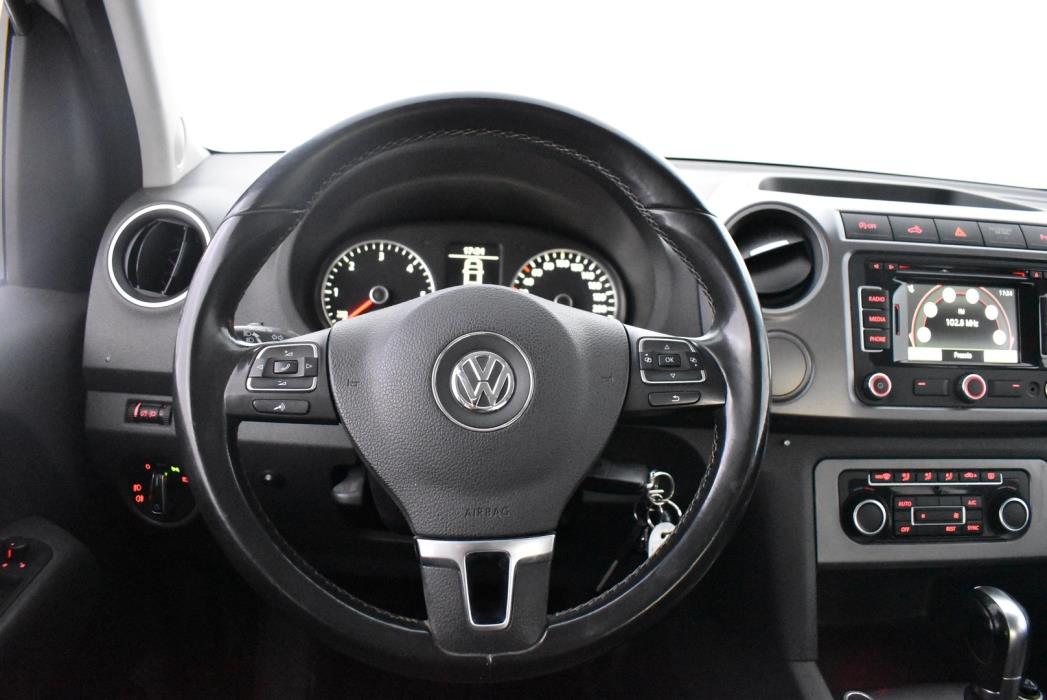 VOLKSWAGEN Amarok 2014