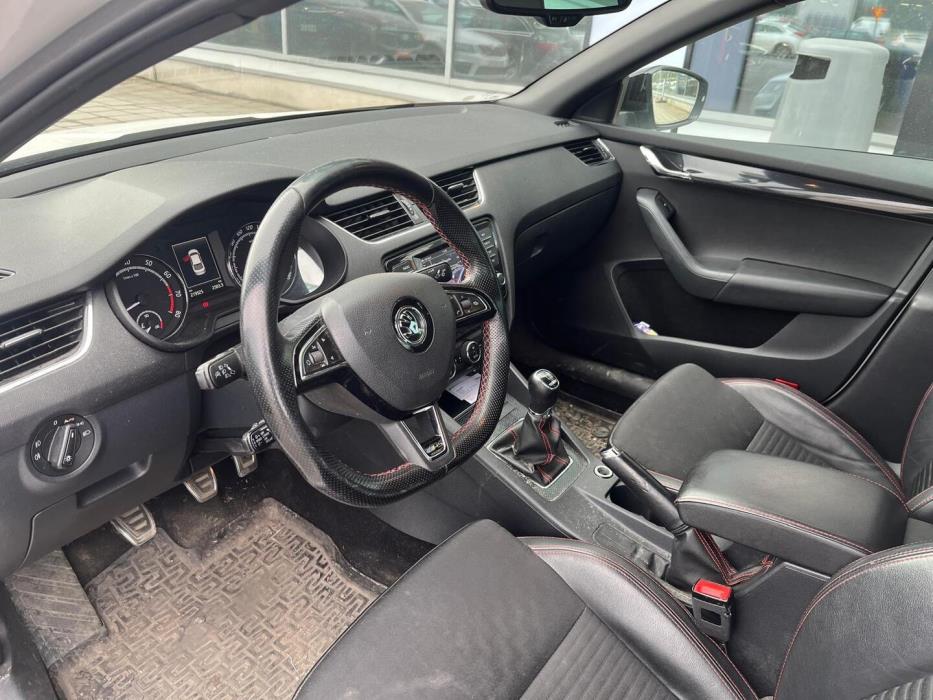 SKODA Octavia 2015