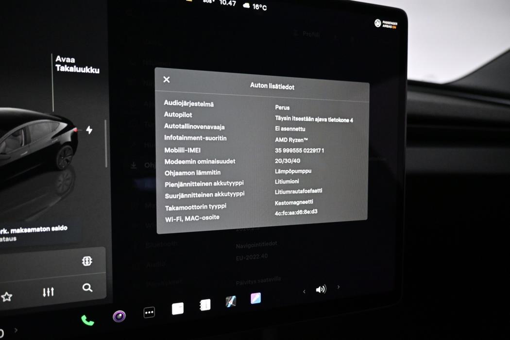 TESLA Model 3 2024