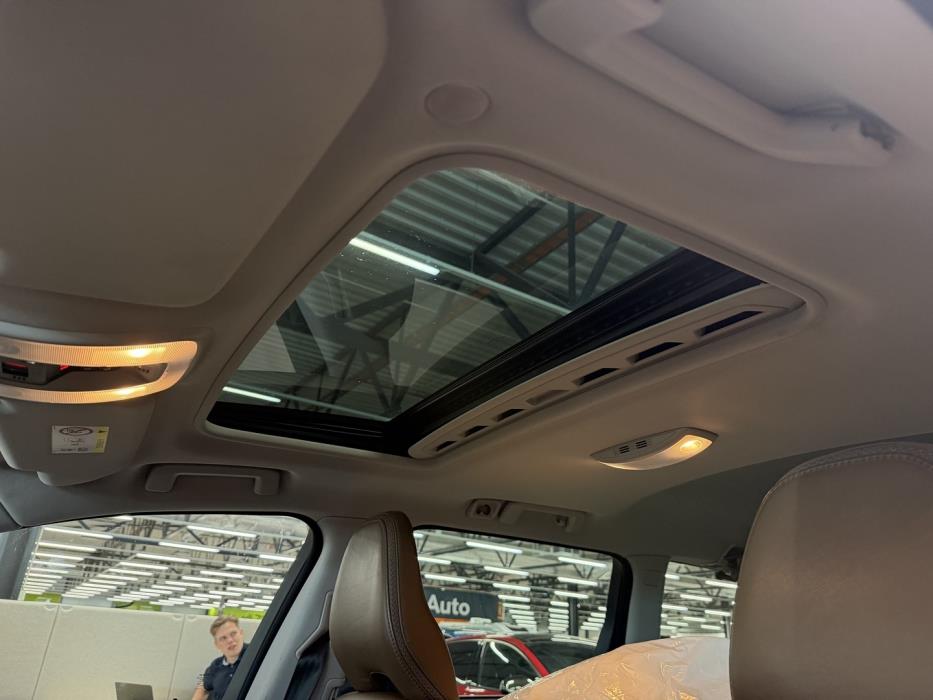 VOLVO XC70 2015