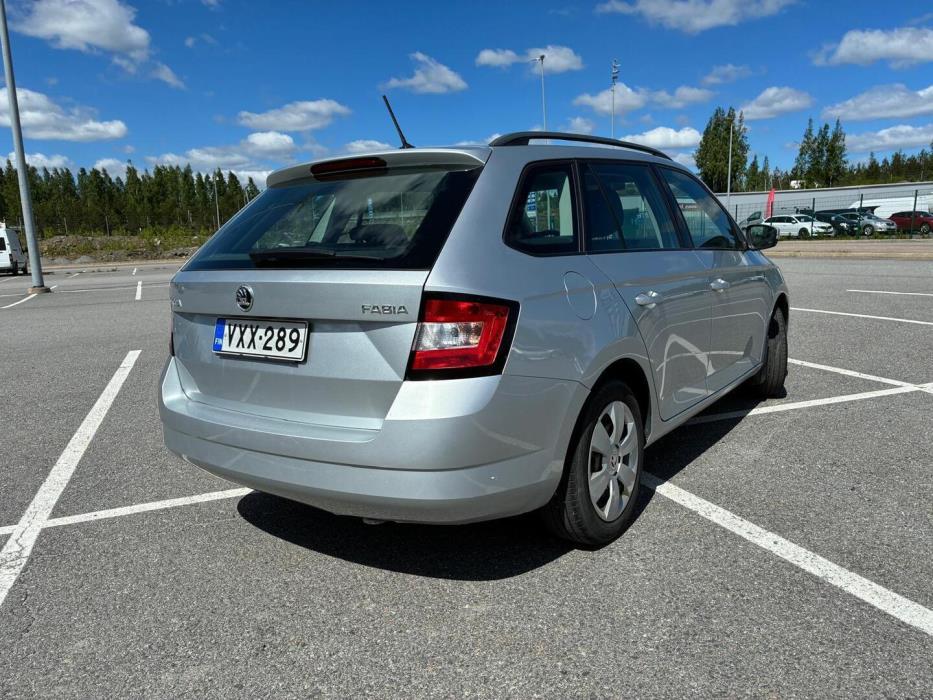 SKODA Fabia 2016